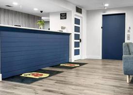 Super 8 by Wyndham Orlando Near Florida Mall 2