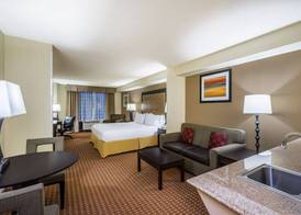 Holiday Inn Express & Suites NORTH EAST by IHG 5