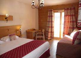 Chalet-Hôtel Le Beausoleil, The Originals Relais 4