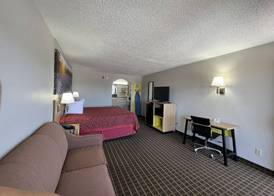 Days Inn by Wyndham San Antonio Interstate Hwy 35 North 3