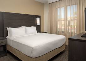 Residence Inn by Marriott Phoenix Airport 3