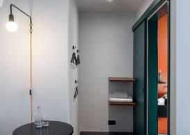 YOTEL Manchester Deansgate 5