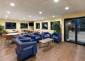 Days Inn by Wyndham Biloxi Beach 4