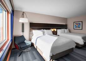 Holiday Inn Express & Suites SANFORD- LAKE MARY by IHG 3