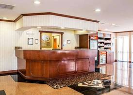 Comfort Suites Canton - Detroit 2