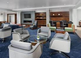 Courtyard by Marriott Manchester-Boston Regional Airport 3