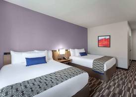 Microtel Inn & Suites by Wyndham College Station 5