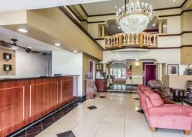 Comfort Suites Bakersfield 3