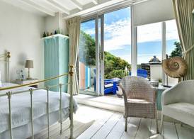 Lulworth Cove Inn 3