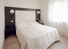 Hotel Aurora 5