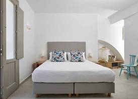 Aperanto Suites 5