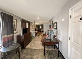 Executive Inn Ridgeway I-77 2