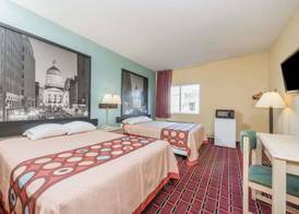 Super 8 by Wyndham Martinsville 5