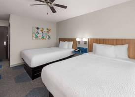 Microtel Inn & Suites by Wyndham Buda Austin South 4