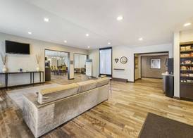 Best Western Plus Nashville Airport Hotel - BNA 2
