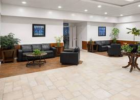 Ramada by Wyndham Butler/Tesla Biohealing Resort 3