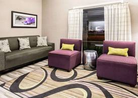 La Quinta Inn by Wyndham Dallas Uptown 4