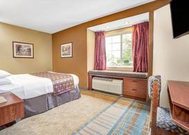 Microtel Inn & Suites by Wyndham Mason/Kings Island 4