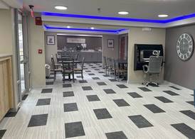 Econo Lodge Rockford Casino Area 2
