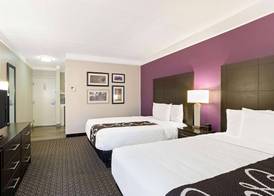 La Quinta by Wyndham Boston-Andover 5