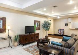 Comfort Inn & Suites Regional Medical Center 4