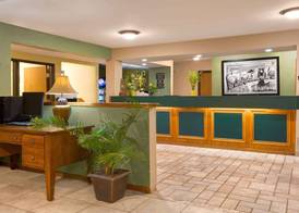 Super 8 by Wyndham Lynchburg VA 2