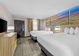 Days Inn by Wyndham Gainesville 5