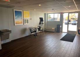 Days Inn by Wyndham Grove City Columbus South 2