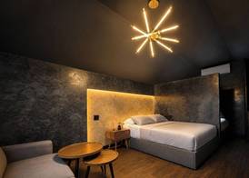 Emrose Luxury Cabins 3