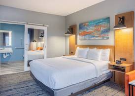 La Quinta by Wyndham Ft. Myers - Sanibel Gateway 5