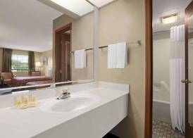 Days Inn by Wyndham Branson/Near the Strip 5