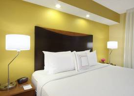 Fairfield Inn & Suites Colorado Springs South 4