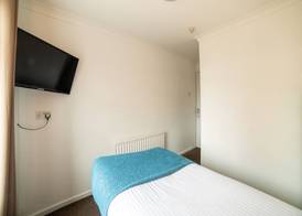 The Douglas Hotel 3