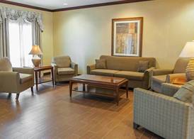 Comfort Suites Southport 5