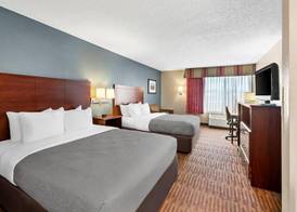 Quality Inn & Suites Lawrence - University Area 4