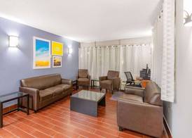 Days Inn by Wyndham Charlottesville/University Area 3