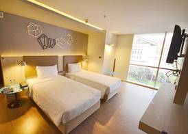 The Heritage Hotels Bangkok 3