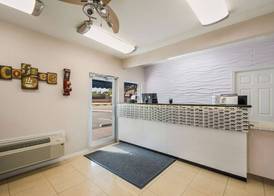 SureStay Hotel by Best Western Sarasota Lido Beach 2