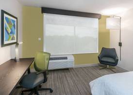 Holiday Inn Express & Suites SUGAR LAND SE - MISSOURI CITY by IHG 4