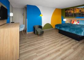 Days Inn By Wyndham Pigeon Forge South 5
