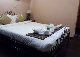 Cosy Hotel 3