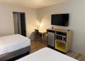 Days Inn by Wyndham Yosemite Area 4