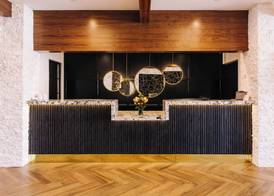 Palm Garden Hotel 5