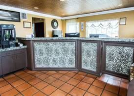 Econo Lodge Cocoa Beach - near the Port 2