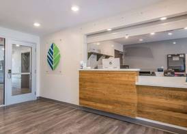 WoodSpring Suites Doral Miami Airport 2
