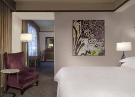 The Ashton Hotel 3