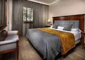 Apartaments-Hotel Hispanos 7 Suiza 5