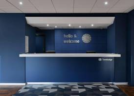 Travelodge Birmingham Airport 2