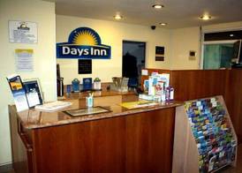 Days Inn by Wyndham Oceanside 4