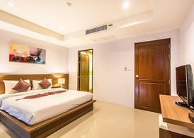 Bangtao Tropical Residence Resort and Spa 4
